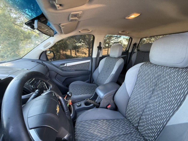 S10 2.8 LT 4X4 CD 16V TURBO DIESEL 4P MANUAL - 2013 - VACARIA
