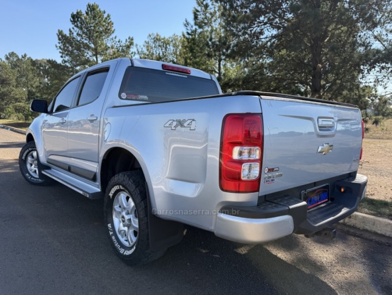 S10 2.8 LT 4X4 CD 16V TURBO DIESEL 4P MANUAL - 2013 - VACARIA