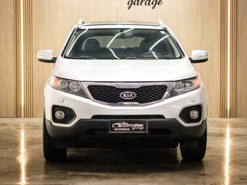 SORENTO 2.4 EX2 4X2 16V GASOLINA 4P 7 LUGARES AUTOMÁTICO - 2012 - CAXIAS DO SUL
