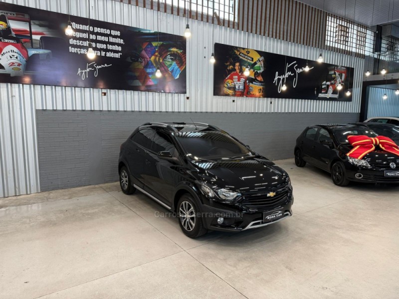 ONIX 1.4 MPFI ACTIV 8V FLEX 4P MANUAL - 2018 - CAXIAS DO SUL