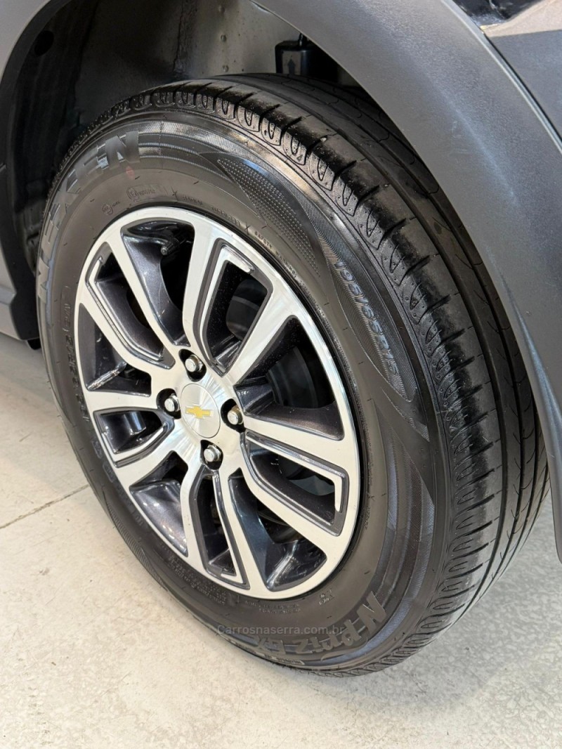 ONIX 1.4 MPFI ACTIV 8V FLEX 4P MANUAL - 2018 - CAXIAS DO SUL