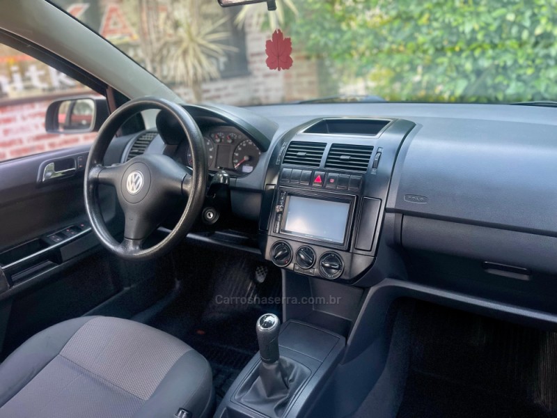 POLO 1.6 MI 8V GASOLINA 4P MANUAL - 2008 - ROLANTE