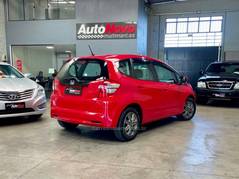 FIT 1.4 LX 16V FLEX 4P AUTOMÁTICO - 2013 - VACARIA