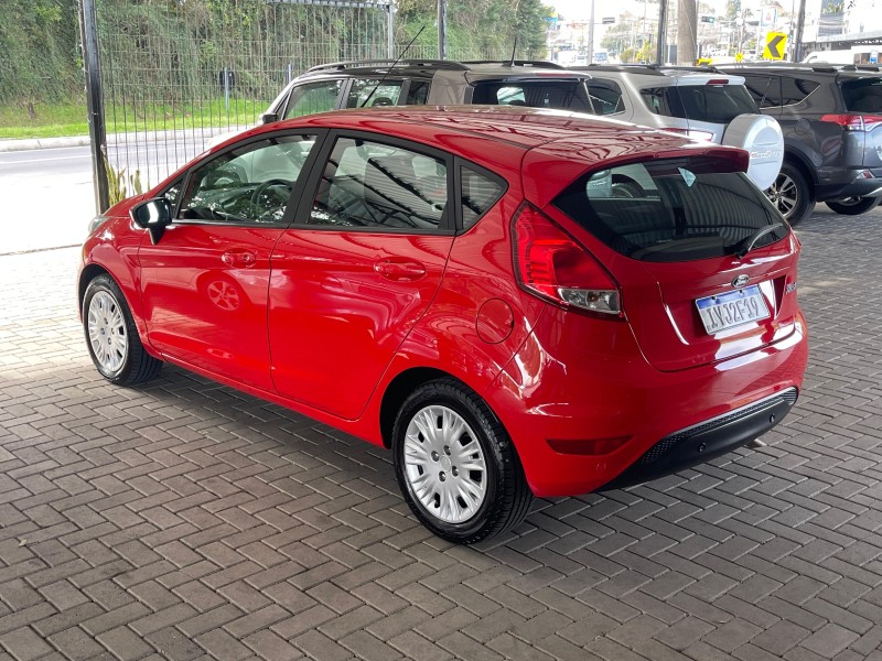 FIESTA 1.6 SE HATCH 16V FLEX 4P MANUAL - 2018 - CAXIAS DO SUL