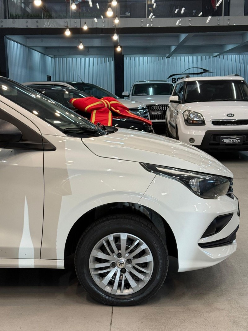 CRONOS 1.0 6V FLEX 4P MANUAL - 2023 - CAXIAS DO SUL