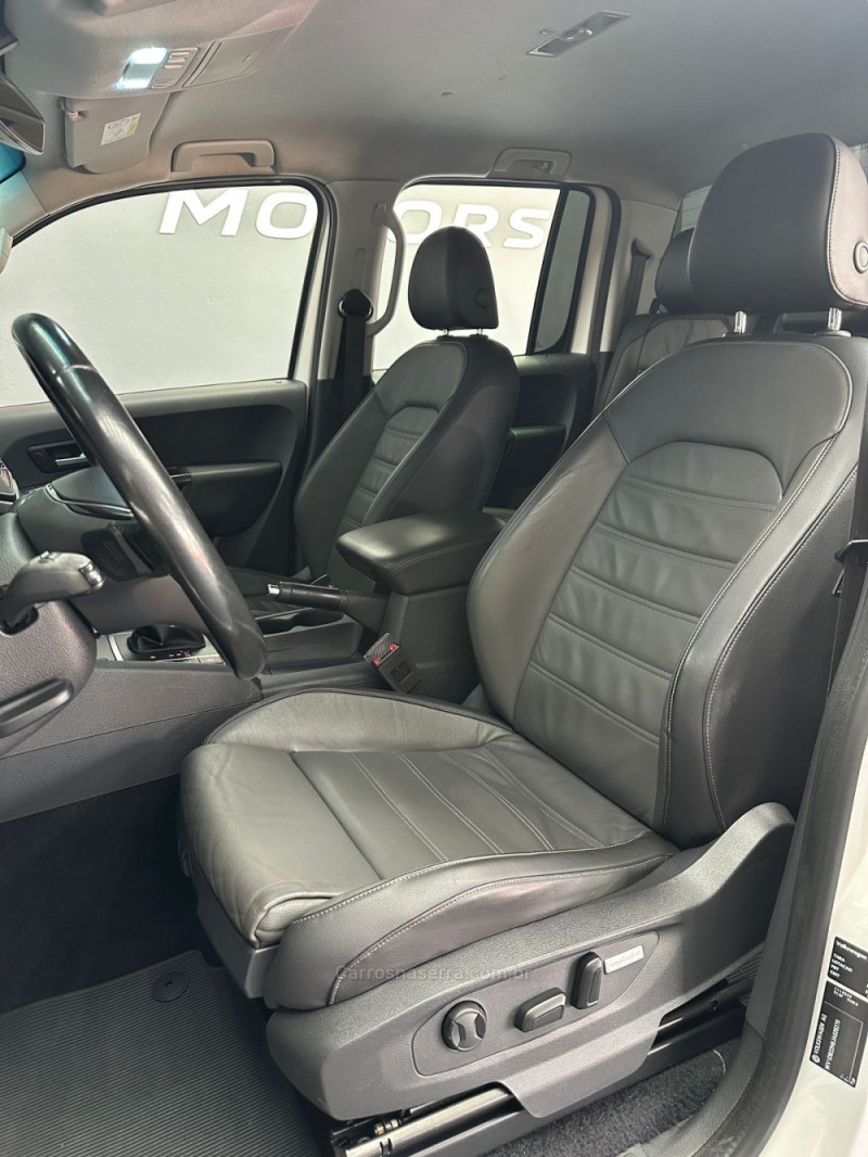 AMAROK 2.0 HIGHLINE 4X4 CD 16V TURBO INTERCOOLER DIESEL 4P AUTOMÁTICO - 2018 - PASSO FUNDO
