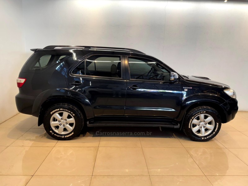 HILUX SW4 3.0 SRV 4X4 7 LUGARES 16V TURBO INTERCOOLER DIESEL 4P AUTOMÁTICO - 2009 - CASCA