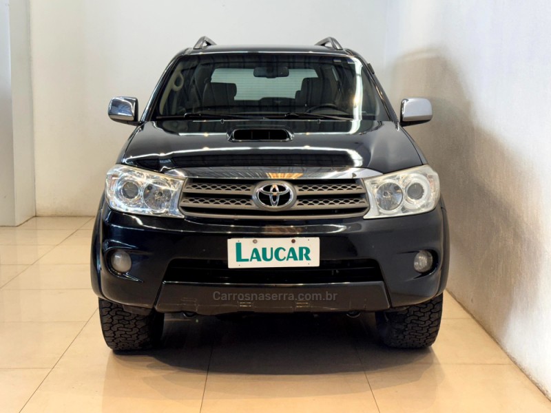 HILUX SW4 3.0 SRV 4X4 7 LUGARES 16V TURBO INTERCOOLER DIESEL 4P AUTOMÁTICO - 2009 - CASCA