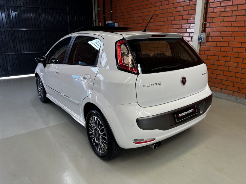 PUNTO 1.8 SPORTING 8V FLEX 4P MANUAL - 2014 - BENTO GONçALVES