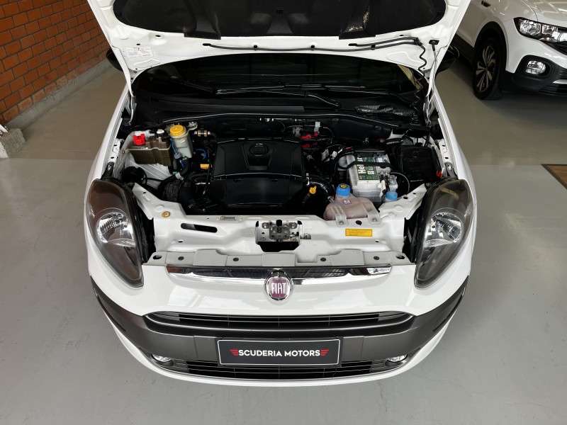 PUNTO 1.8 SPORTING 8V FLEX 4P MANUAL - 2014 - BENTO GONçALVES