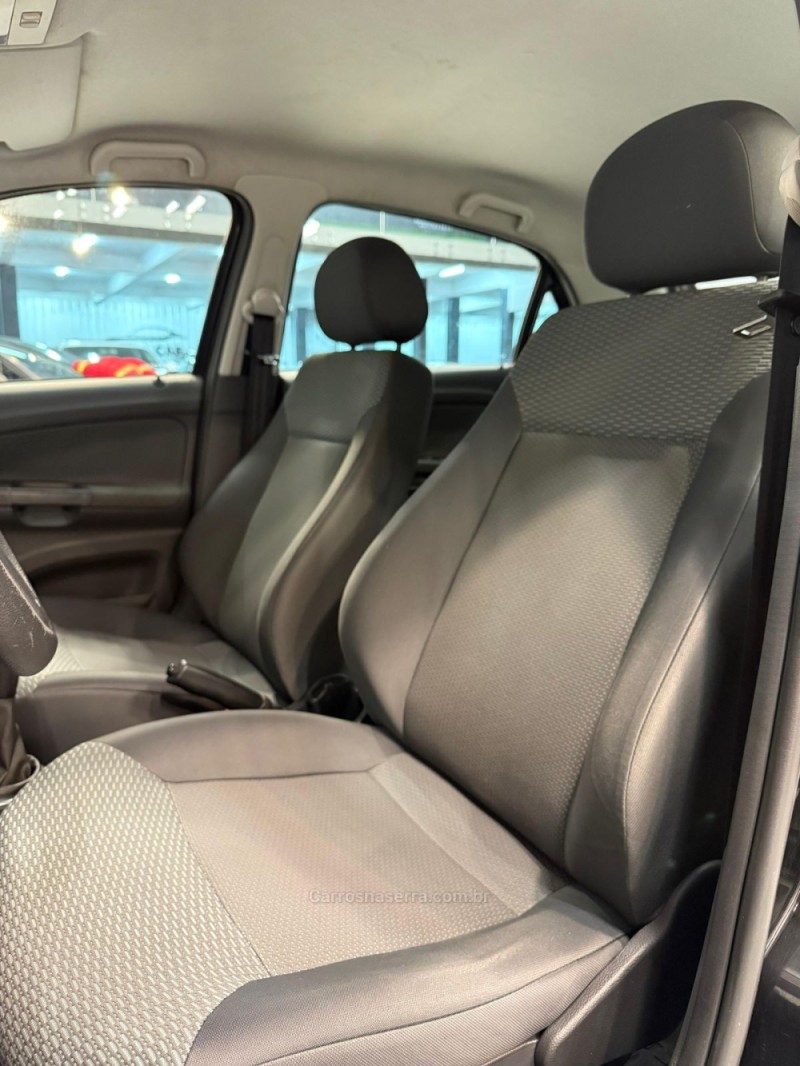 GOL 1.0 MI 8V FLEX 4P MANUAL - 2013 - CAXIAS DO SUL