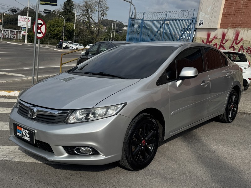 CIVIC 1.8 LXS 16V FLEX 4P MANUAL - 2014 - CAXIAS DO SUL
