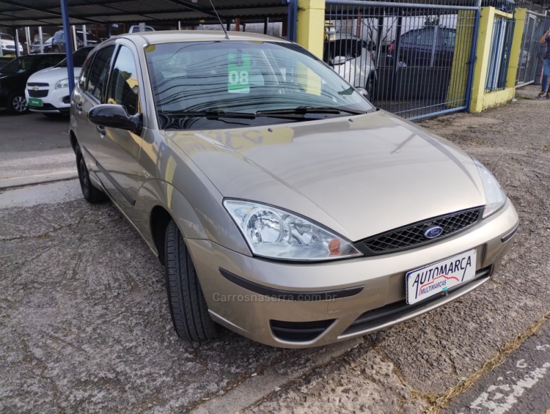 FOCUS 1.6 8V GASOLINA 4P MANUAL - 2008 - CAXIAS DO SUL