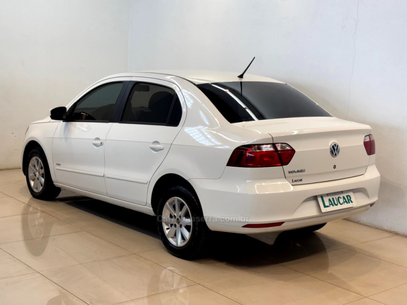 VOYAGE 1.0 MI CITY 8V FLEX 4P MANUAL - 2014 - CASCA