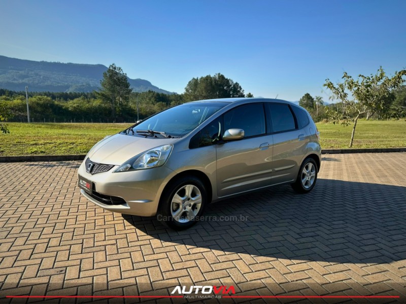FIT 1.4 LX 8V GASOLINA 4P MANUAL - 2009 - SAPIRANGA
