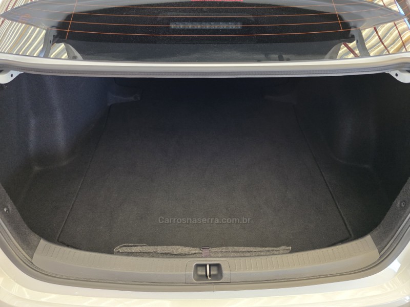 COROLLA 2.0 ALTIS PREMIUM 16V FLEX 4P AUTOMÁTICO - 2023 - SAPIRANGA