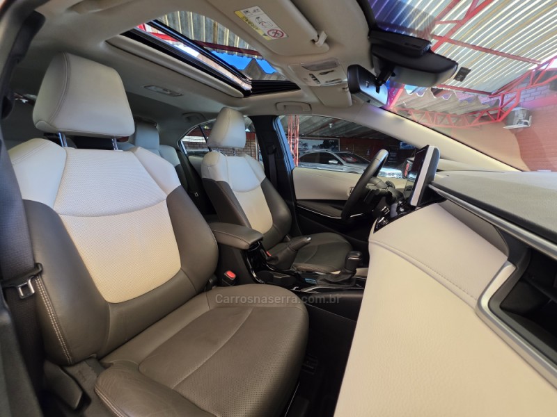 COROLLA 2.0 ALTIS PREMIUM 16V FLEX 4P AUTOMÁTICO - 2023 - SAPIRANGA