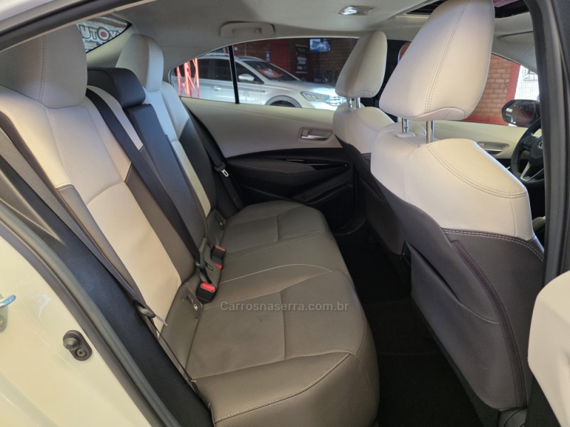 COROLLA 2.0 ALTIS PREMIUM 16V FLEX 4P AUTOMÁTICO - 2023 - SAPIRANGA