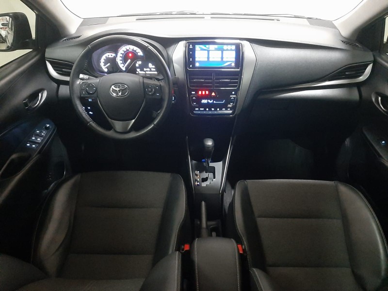 YARIS 1.5 XS SEDAN 16V FLEX 4P AUTOMÁTICO - 2023 - CAXIAS DO SUL