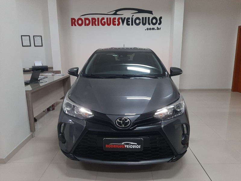 YARIS 1.5 XS SEDAN 16V FLEX 4P AUTOMÁTICO - 2023 - CAXIAS DO SUL