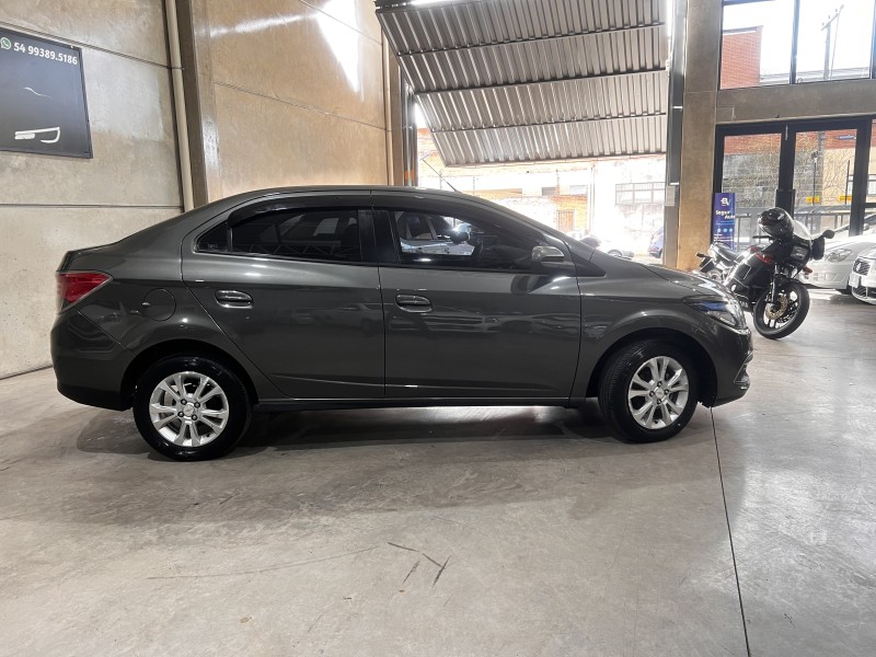 PRISMA 1.4 MPFI LTZ 8V FLEX 4P MANUAL - 2015 - CAXIAS DO SUL