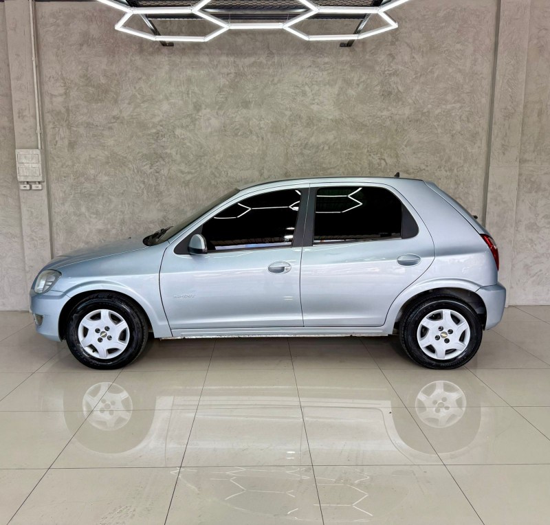 CELTA 1.0 MPFI SPIRIT 8V FLEX 4P MANUAL - 2011 - CAXIAS DO SUL