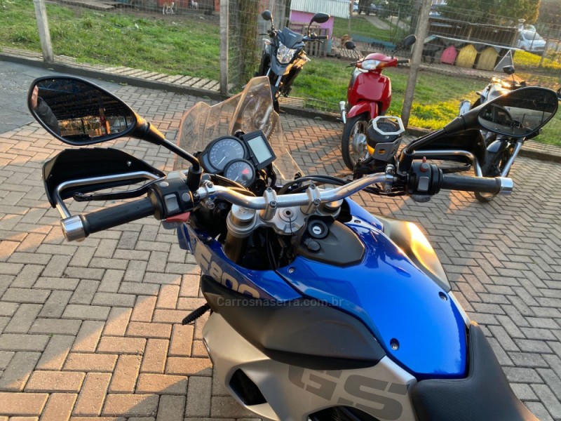 F 800 GS - 2012 - CANELA