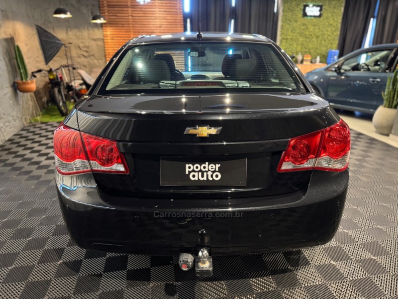 CRUZE 1.8 LT 16V FLEX 4P MANUAL - 2013 - FARROUPILHA