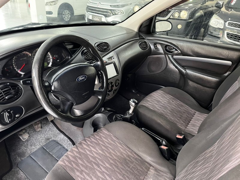 FOCUS 2.0 GLX SEDAN 16V GASOLINA 4P MANUAL - 2007 - CAXIAS DO SUL