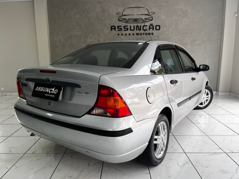 FOCUS 2.0 GLX SEDAN 16V GASOLINA 4P MANUAL - 2007 - CAXIAS DO SUL