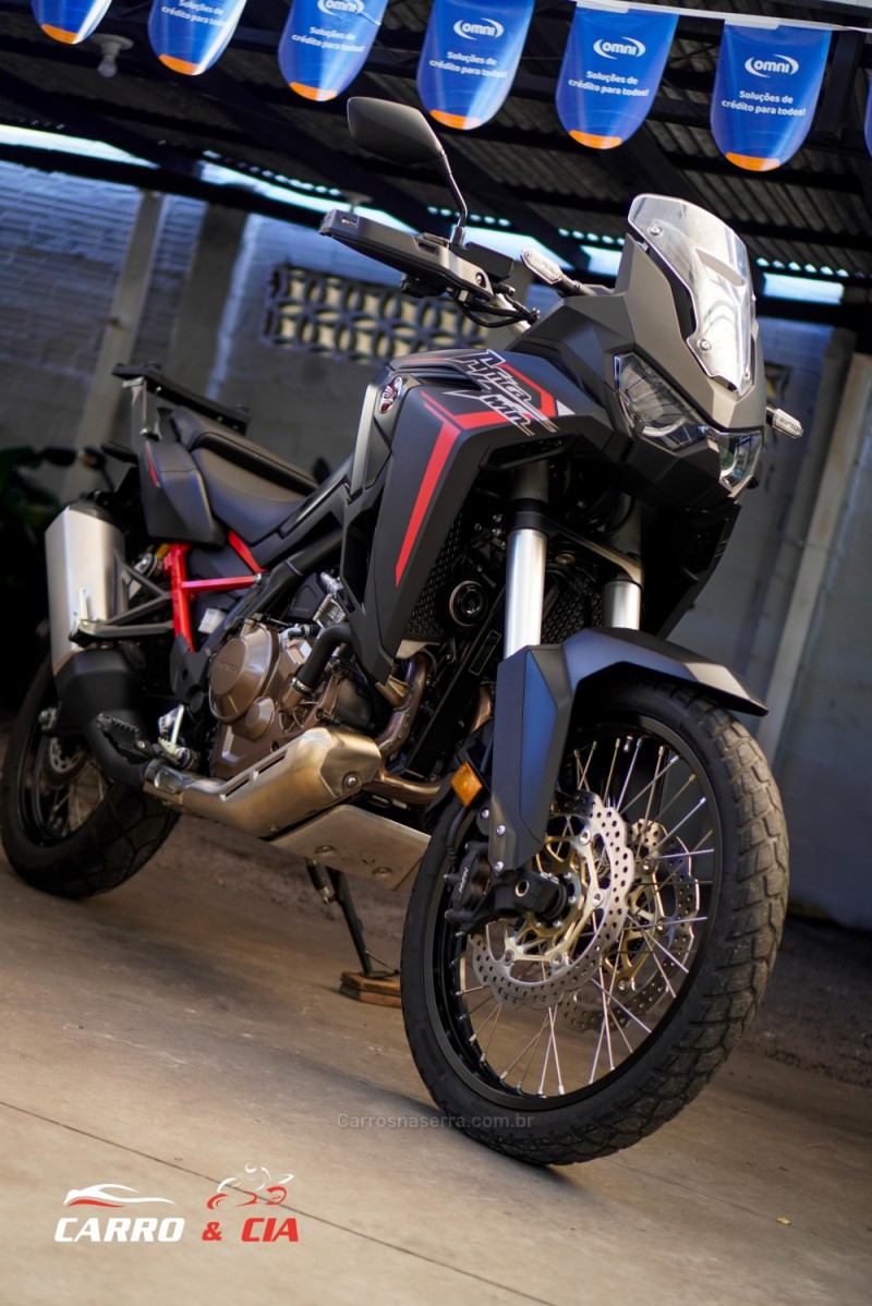 crf 1000l africa twin  2022 santa cruz do sul