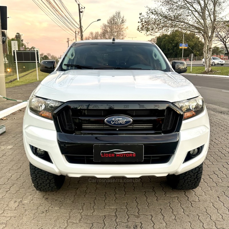 RANGER 2.2 XLS 4X4 CD 16V DIESEL 4P AUTOMÁTICO - 2018 - ESTâNCIA VELHA