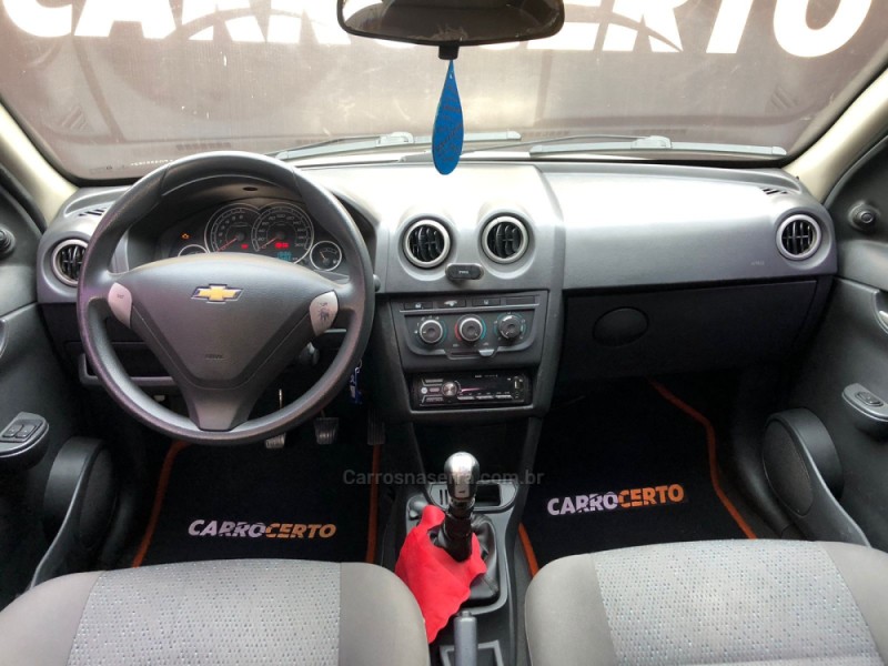 CELTA 1.0 MPFI LT 8V FLEX 4P MANUAL - 2015 - NOVO HAMBURGO