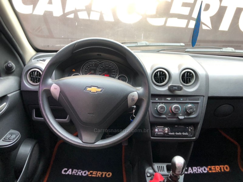 CELTA 1.0 MPFI LT 8V FLEX 4P MANUAL - 2015 - NOVO HAMBURGO
