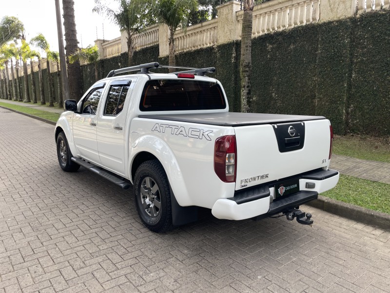 FRONTIER 2.5 SV ATTACK 4X4 CD TURBO ELETRONIC DIESEL 4P AUTOMÁTICO - 2016 - CAXIAS DO SUL