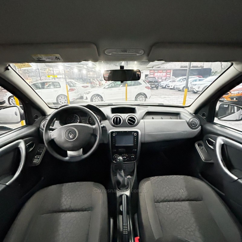 DUSTER 1.6 EXPRESSION 4X2 16V FLEX 4P MANUAL - 2013 - PASSO FUNDO