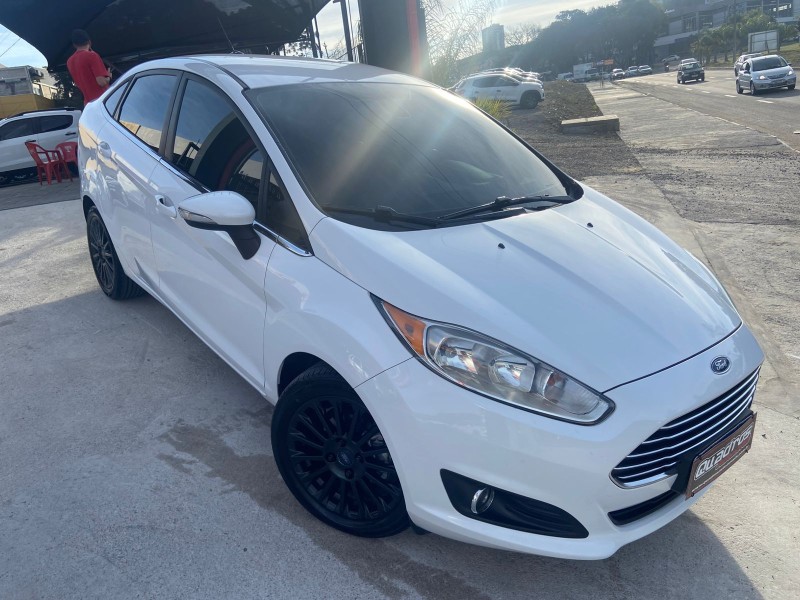 fiesta 1.6 titanium sedan 16v flex 4p automatico 2015 caxias do sul