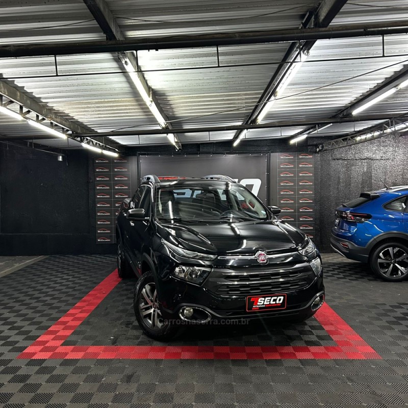 TORO 1.8 16V EVO FLEX FREEDOM AUTOMÁTICO - 2017 - PASSO FUNDO