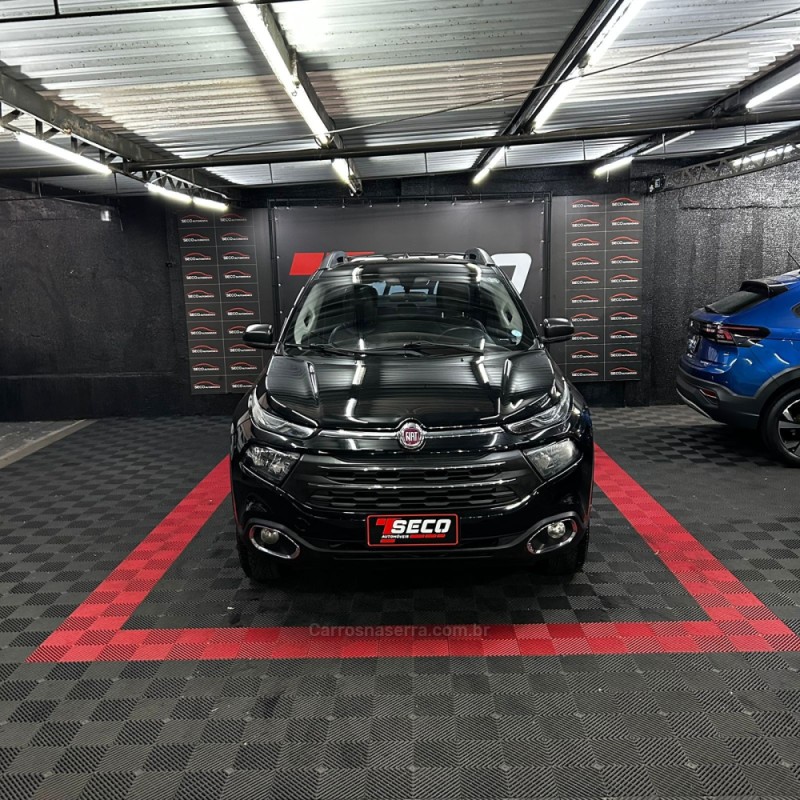 TORO 1.8 16V EVO FLEX FREEDOM AUTOMÁTICO - 2017 - PASSO FUNDO