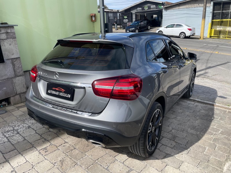GLA 200 1.6 CGI VISION BLACK EDITION 16V TURBO FLEX 4P AUTOMÁTICO - 2019 - CAXIAS DO SUL