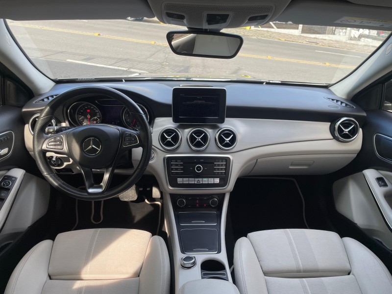 GLA 200 1.6 CGI VISION BLACK EDITION 16V TURBO FLEX 4P AUTOMÁTICO - 2019 - CAXIAS DO SUL