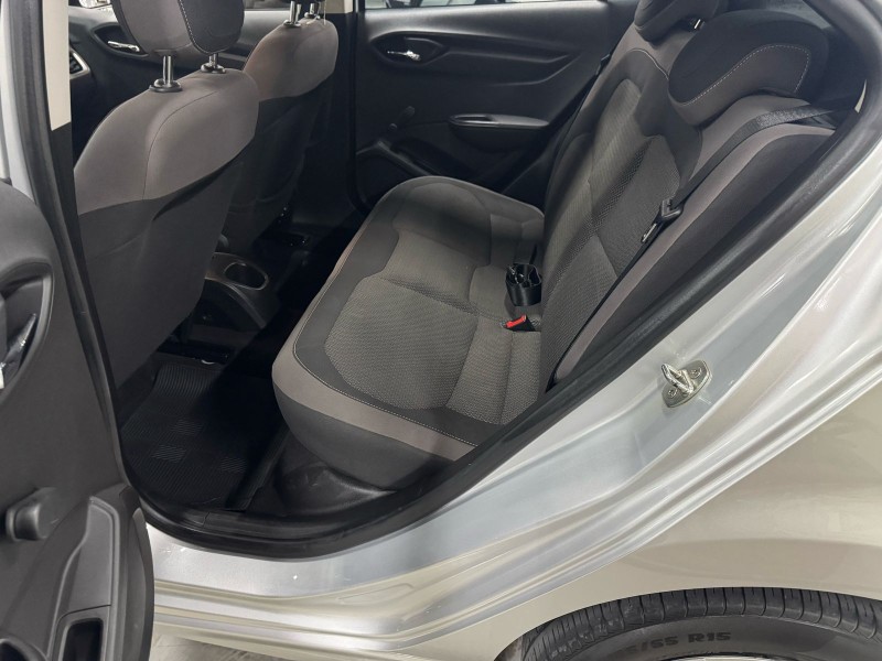 PRISMA 1.4 MPFI LT 8V FLEX 4P MANUAL - 2016 - CAXIAS DO SUL