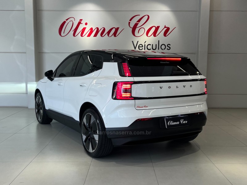 EX30 ULTRA EXTENDED RANGE - 2024 - FLORES DA CUNHA