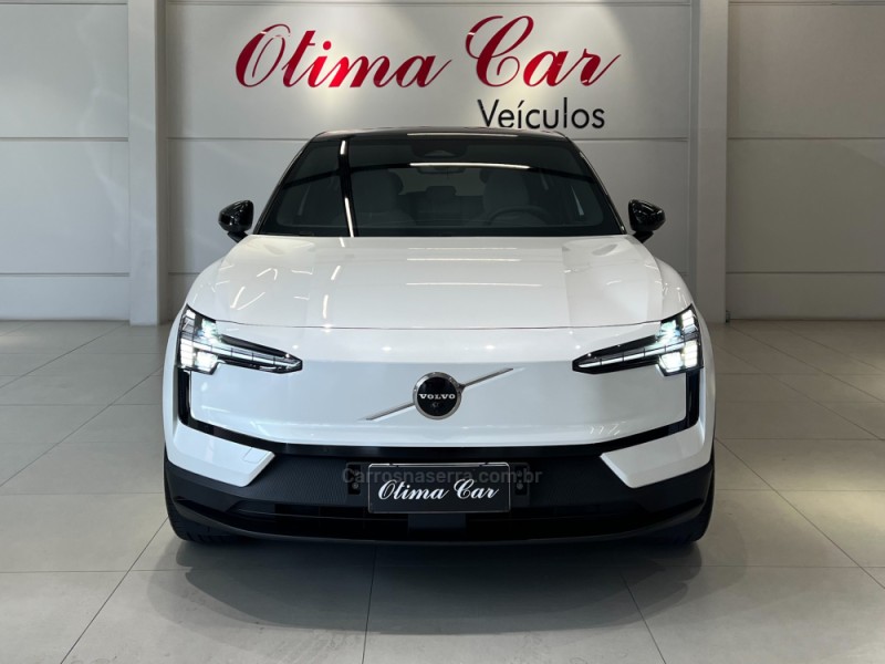 EX30 ULTRA EXTENDED RANGE - 2024 - FLORES DA CUNHA