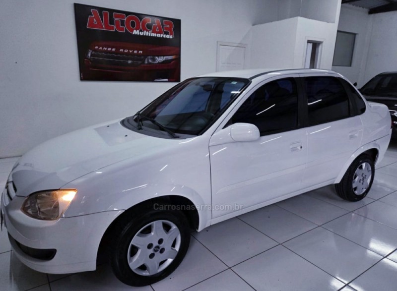 CLASSIC 1.0 MPFI VHCE 8V FLEX 4P MANUAL