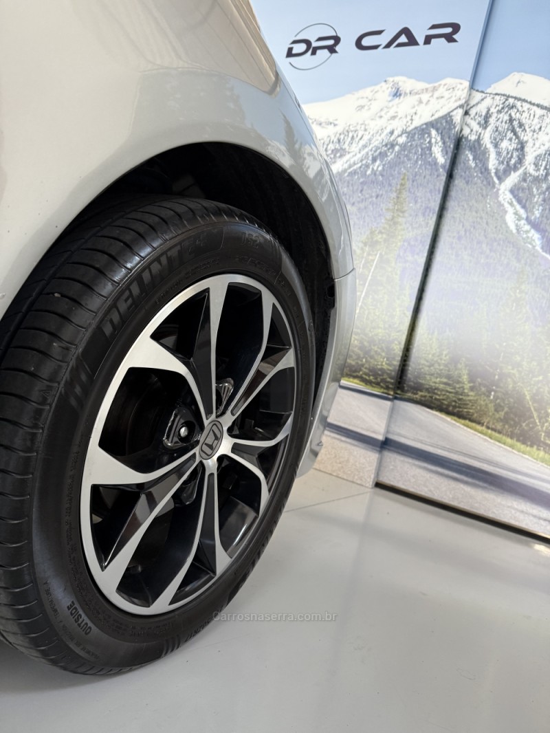CIVIC 2.0 LXR 16V FLEX 4P AUTOMÁTICO - 2014 - GARIBALDI