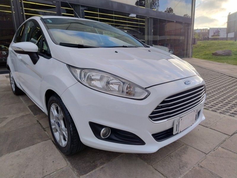FIESTA 1.6 SE HATCH PLUS 16V FLEX 4P MANUAL - 2015 - CAXIAS DO SUL
