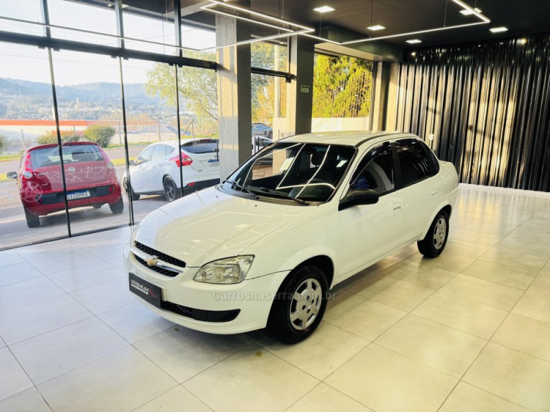 CLASSIC 1.0 MPFI 8V GASOLINA 4P MANUAL - 2015 - DOIS IRMãOS