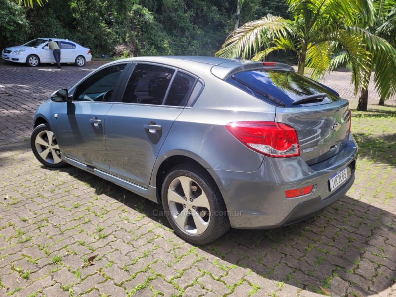CRUZE 1.8 LT SPORT6 16V FLEX 4P MANUAL - 2013 - NOVA PRATA