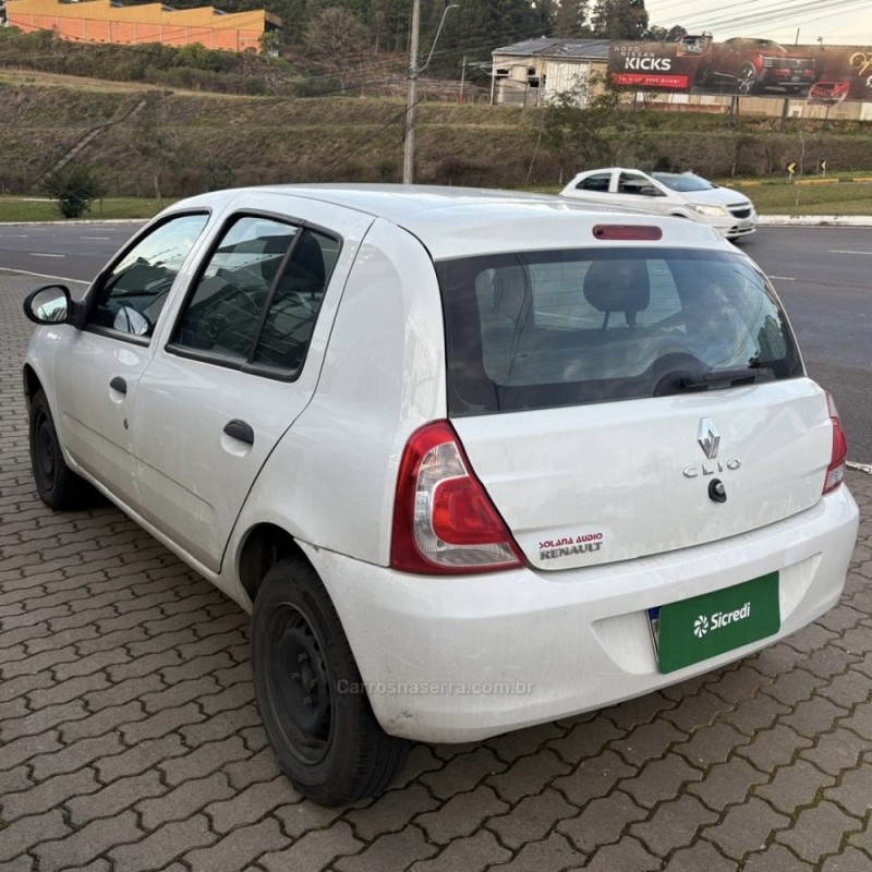 CLIO 1.0 EXPRESSION 16V FLEX 4P MANUAL - 2014 - CAXIAS DO SUL